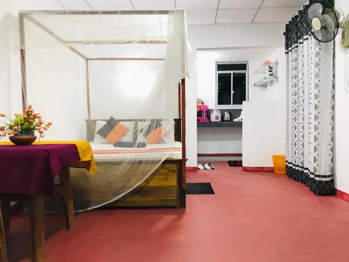 Double G Motel Weligama Zewnętrze zdjęcie